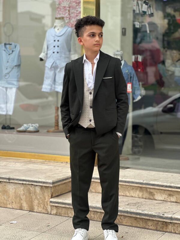 کت و شلوار پسرانه البرز ۲ - Image 6